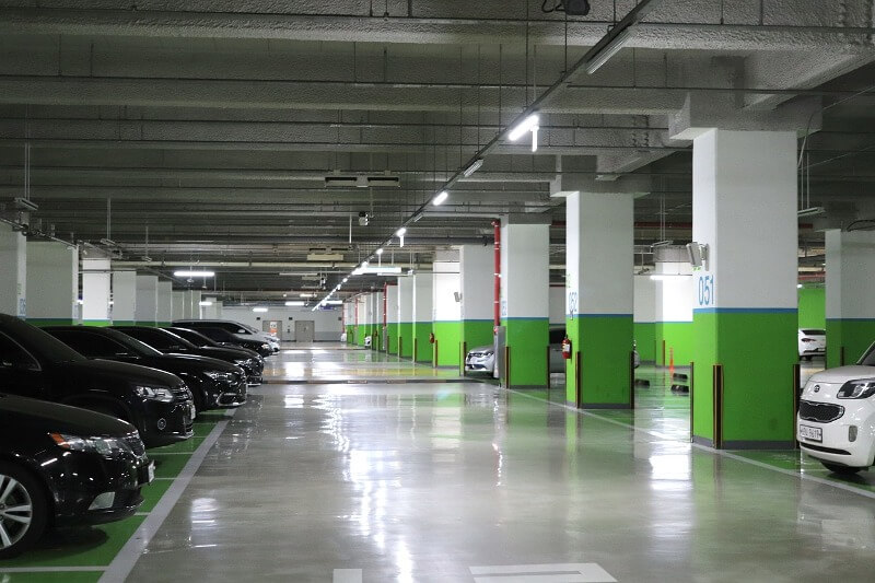 Pintura epoxi es una solución perfecta para parkings [Actualizado]